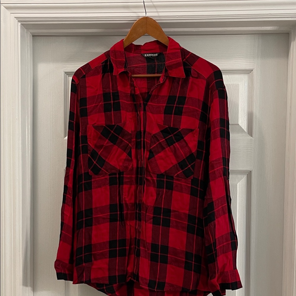 Express Bold Red and Black Check Flannel Shirt Small